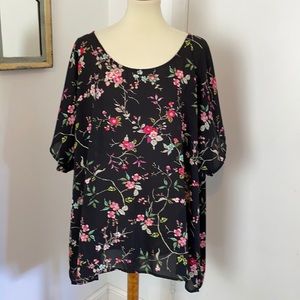 Bobeau Black Floral Hi-Low Blouse 3X